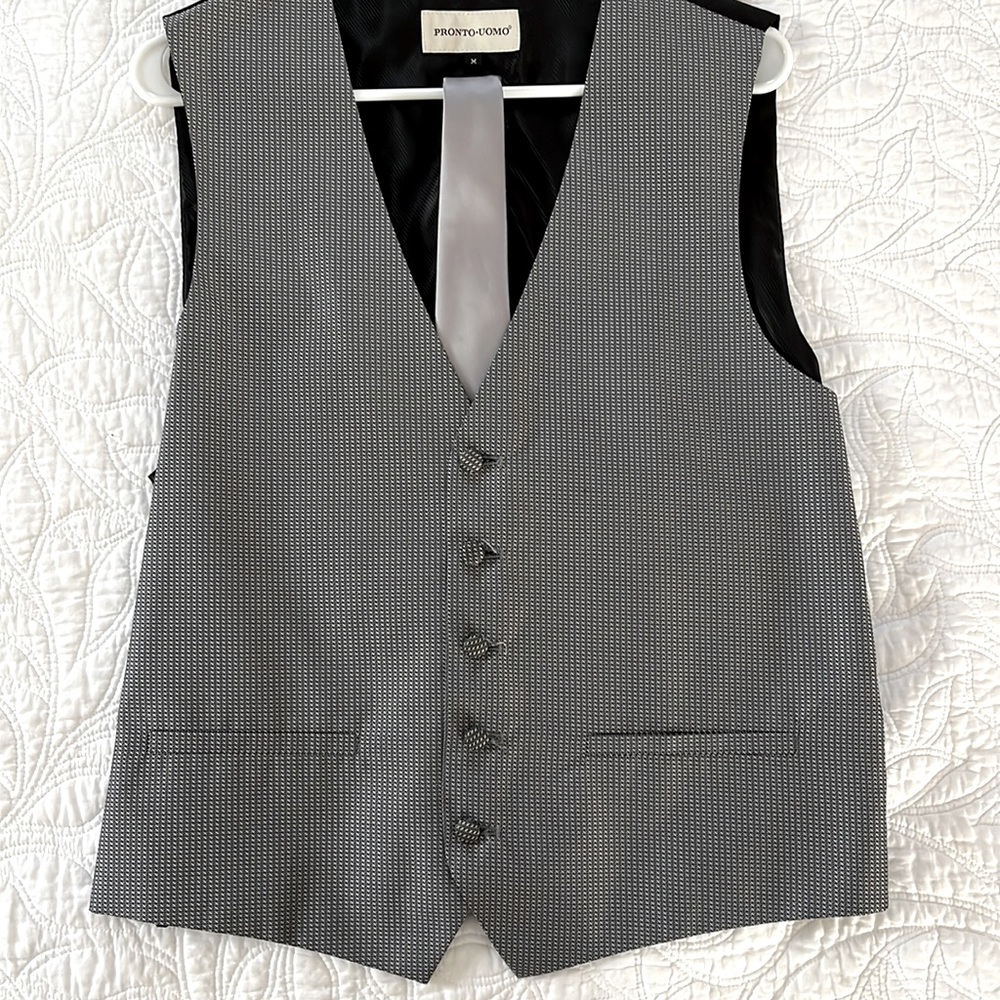Mens formal vest and tie set.